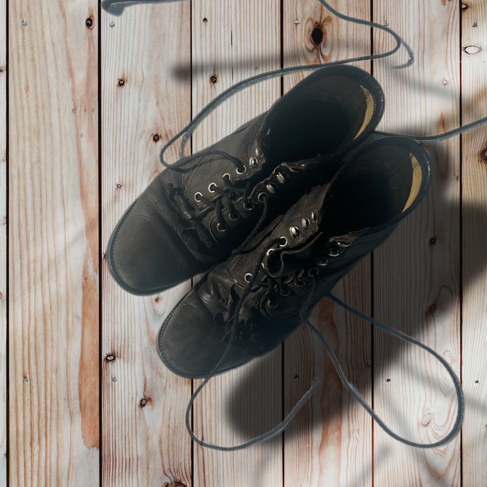 Vintage cobbler boots